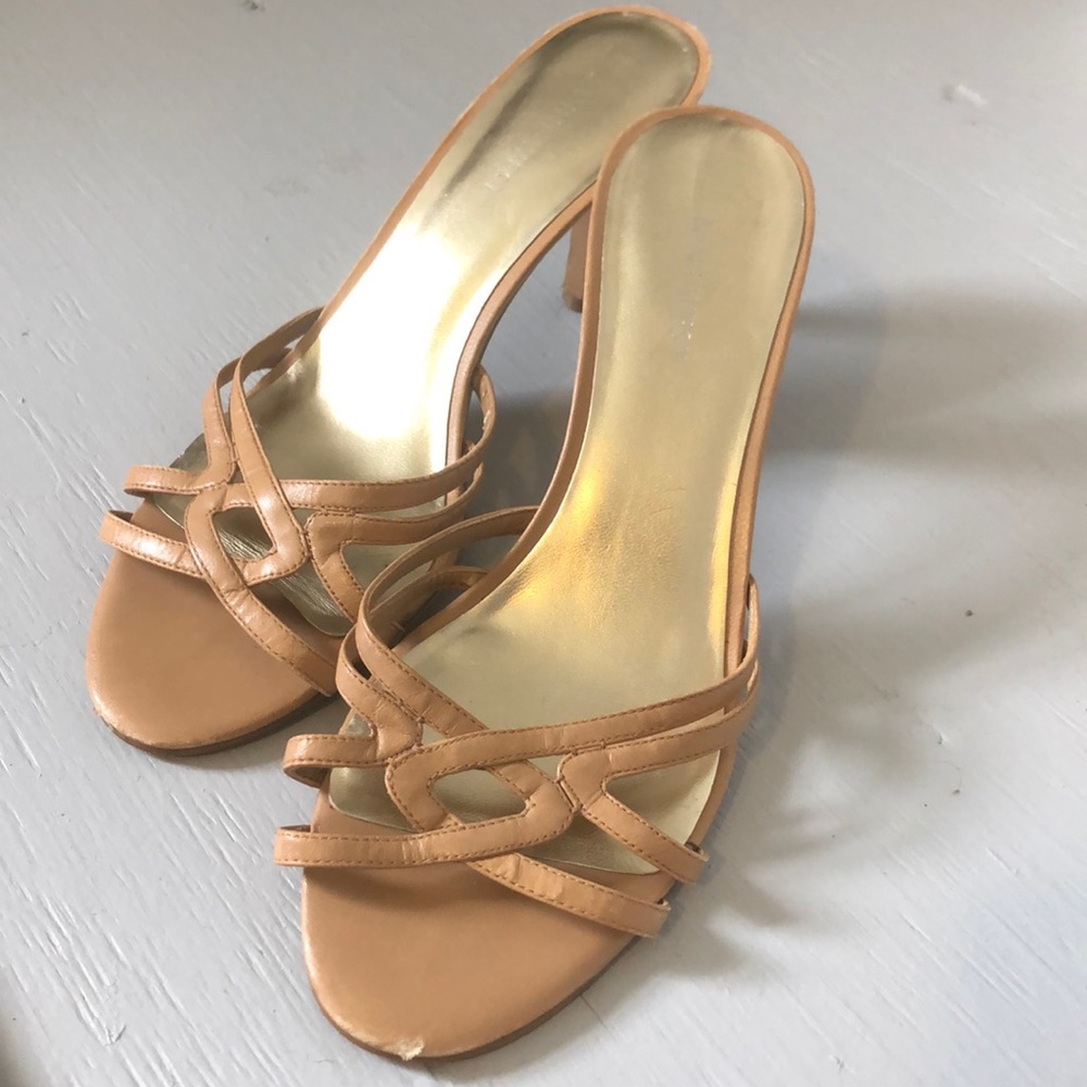 Nine West nude strappy sandal